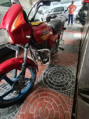 Hero Splendor Plus 2011 Red