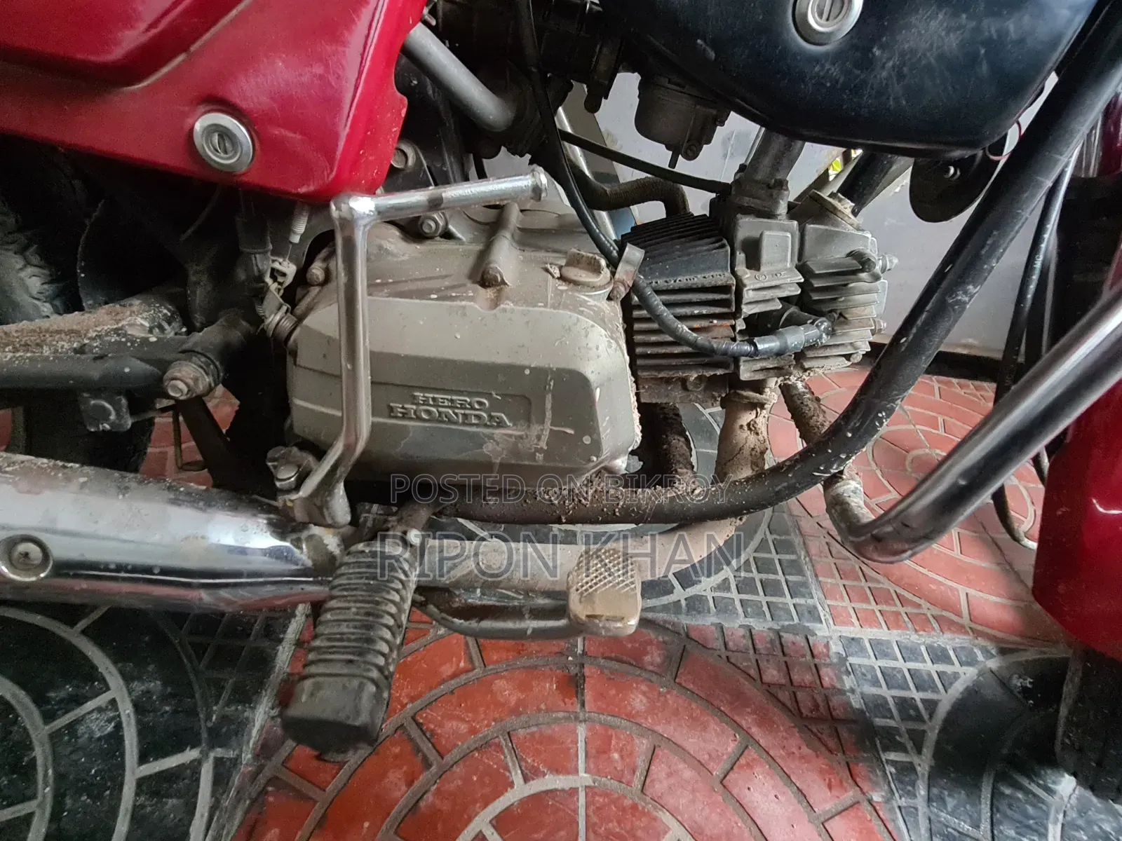 Hero Splendor Plus 2011 Red