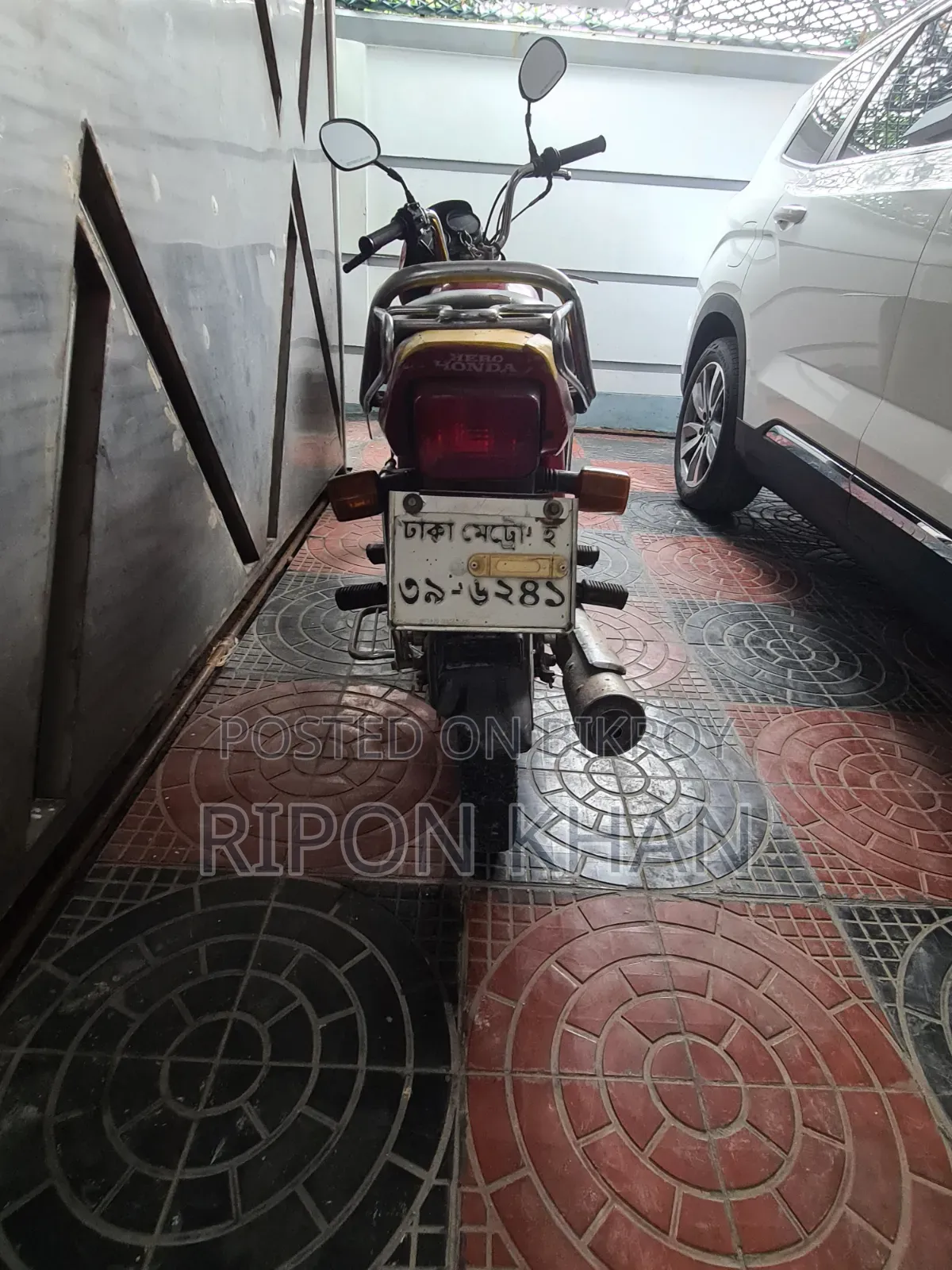 Hero Splendor Plus 2011 Red