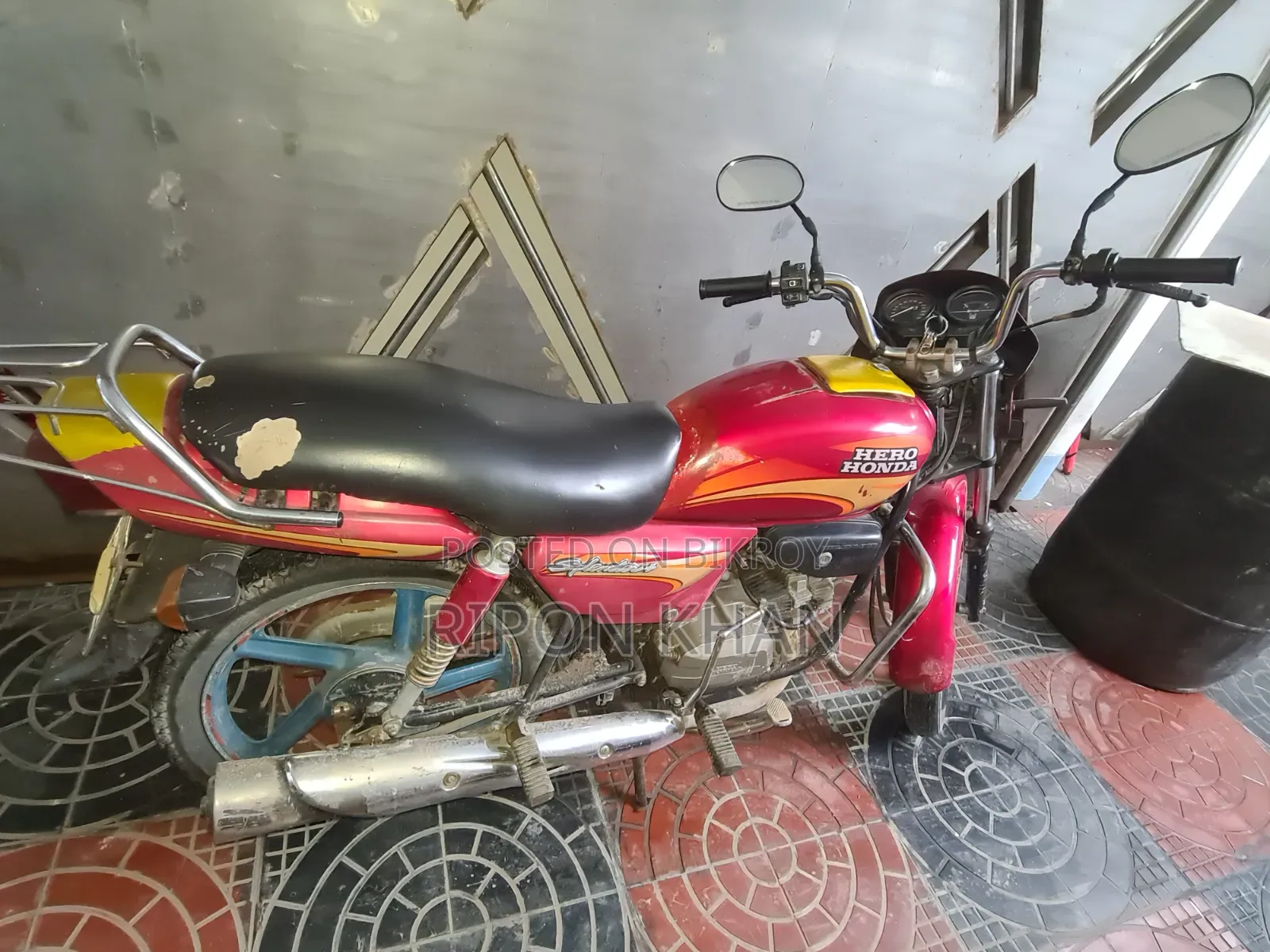 Hero Splendor Plus 2011 Red