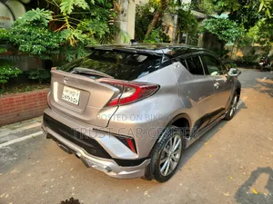 Toyota C-HR 2017 Silver