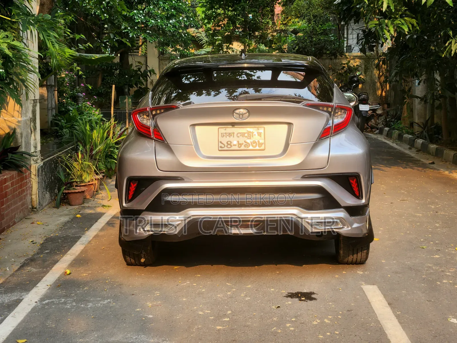 Toyota C-HR 2017 Silver