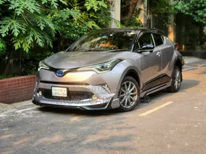 Toyota C-HR 2017 Silver