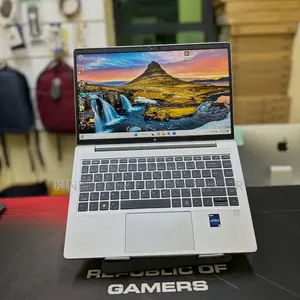 Laptop HP EliteBook 640 G9 8GB Intel Core I5 SSD 256GB