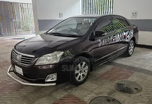 Toyota Premio 2012 Maroon