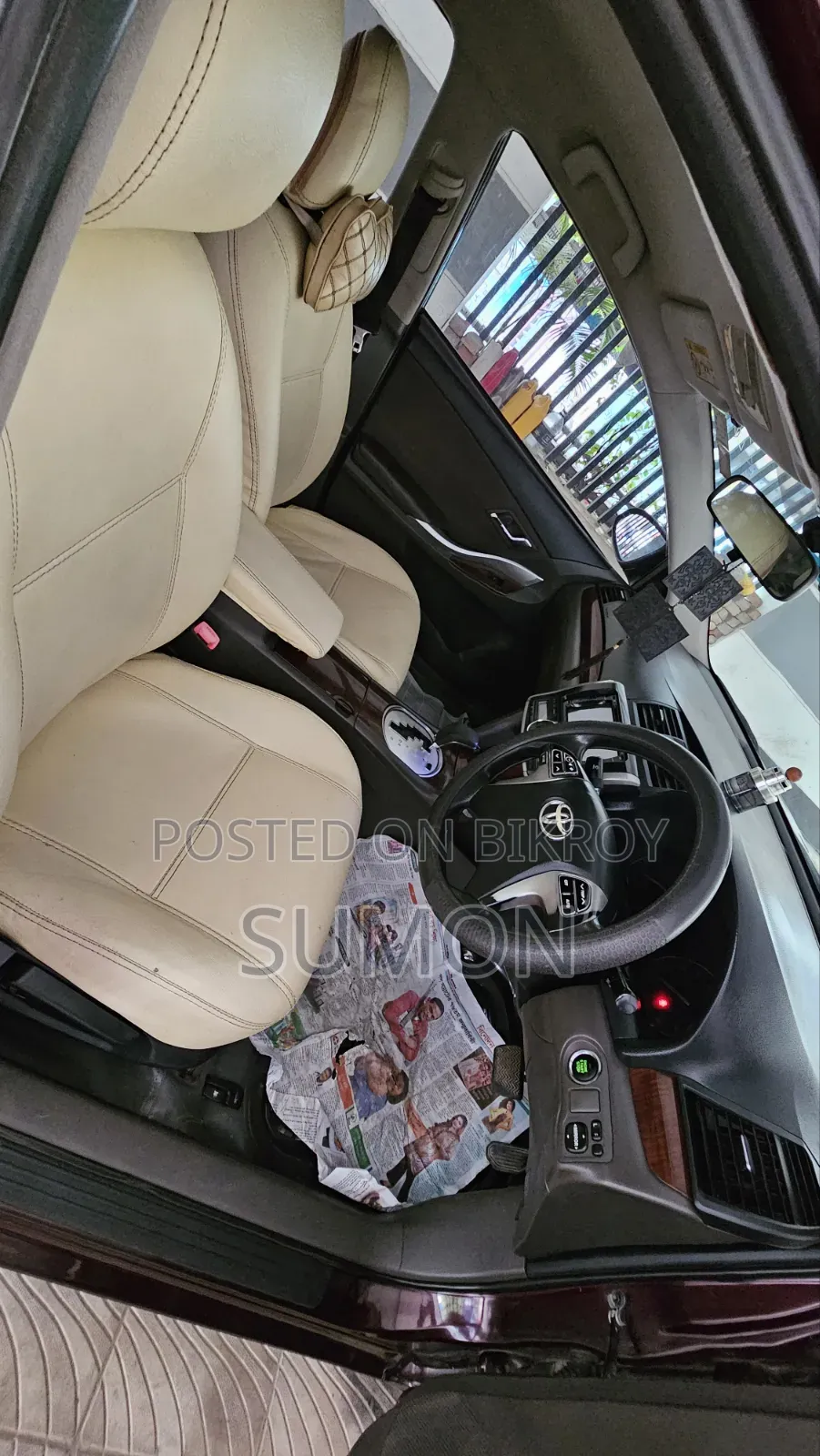 Toyota Premio 2012 Maroon
