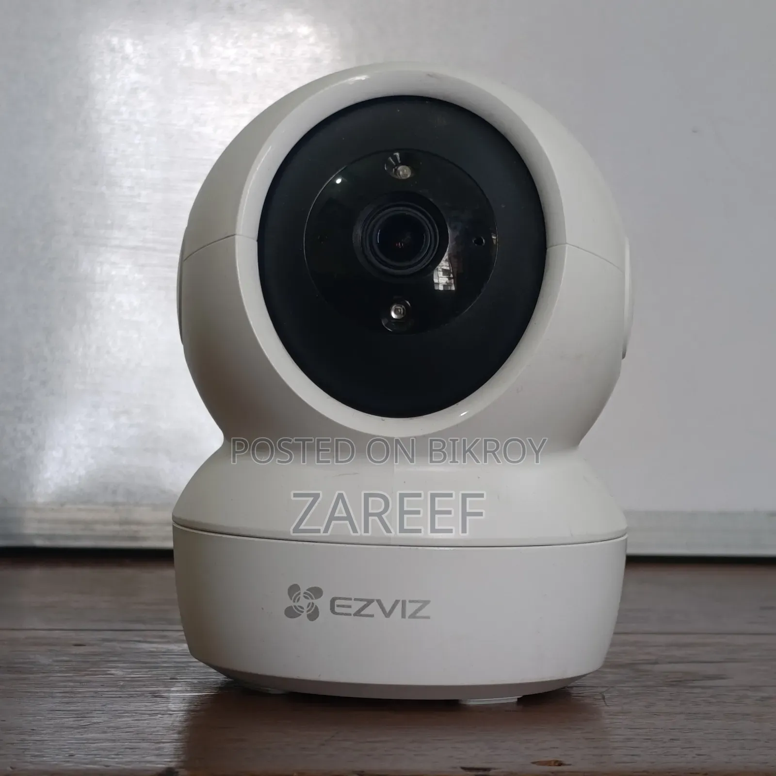Ezviz H6c — ১০৮০পি স্মার্ট ওয়াইফাই ক্যামেরা (ব্যবহৃত)