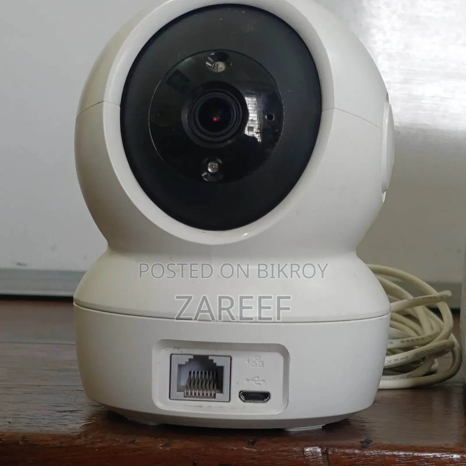 Ezviz H6c — ১০৮০পি স্মার্ট ওয়াইফাই ক্যামেরা (ব্যবহৃত)