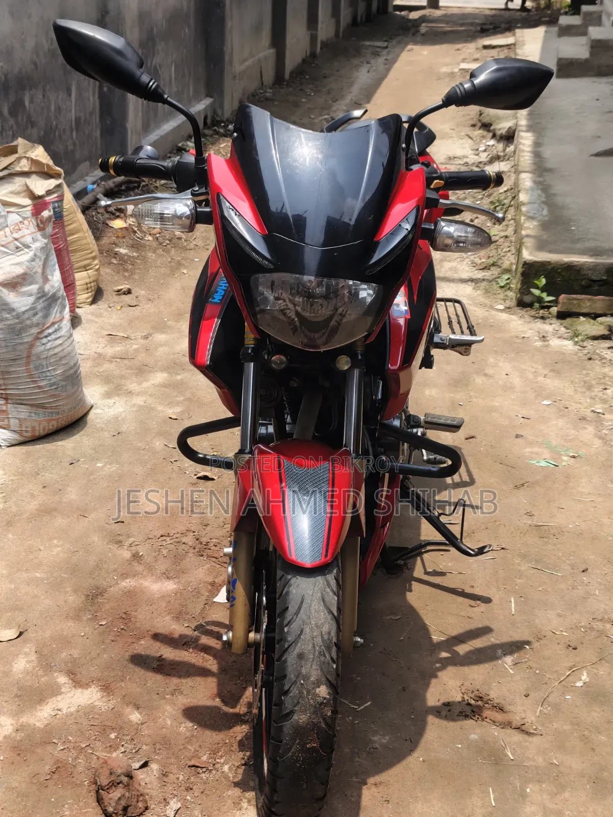 TVS Apache RTR 160 2V 2022 Red