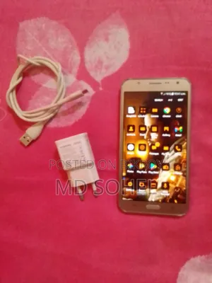 Samsung Galaxy J7 16 GB Rose Gold