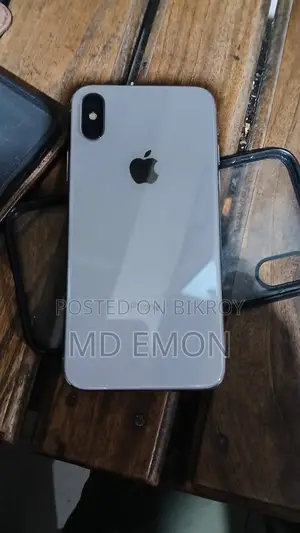 Apple iPhone X 64 GB White
