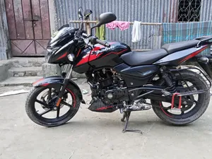 Bajaj Pulsar 150 2023 Red