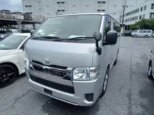 Toyota HiAce 2021 Silver