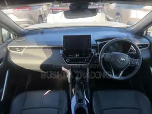 Toyota Corolla Cross LE 2WD 2024 Pearl