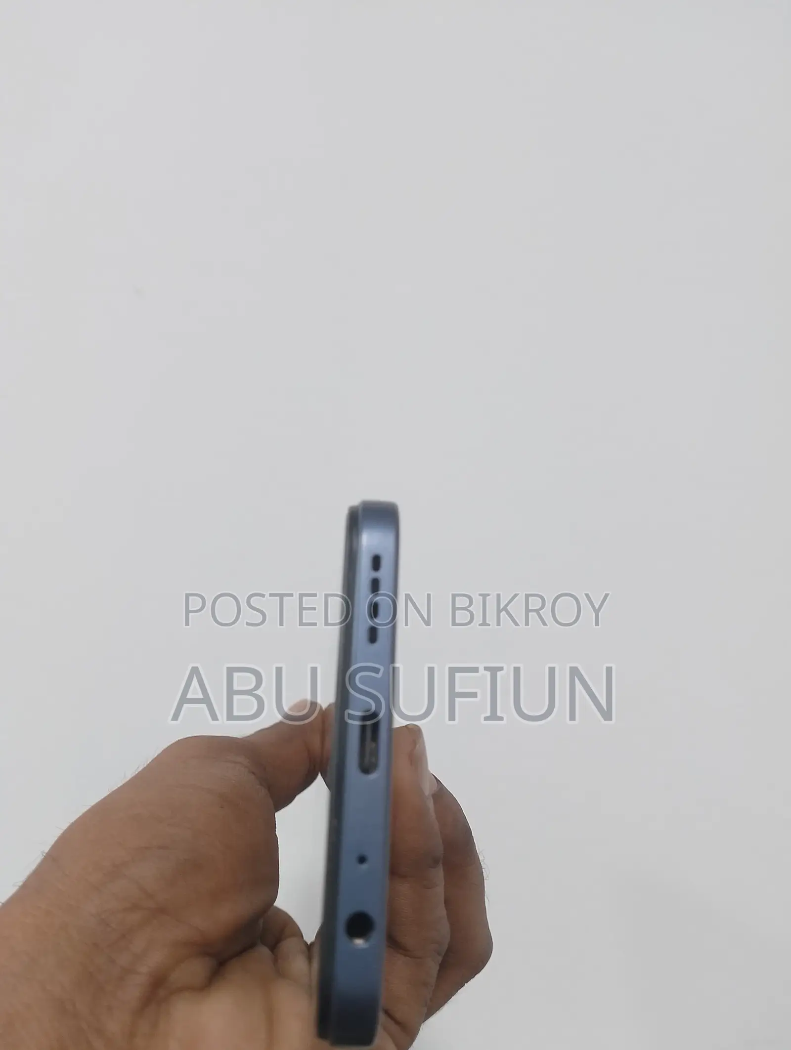 Vivo Y22s 128 GB Blue