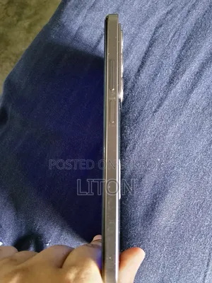 Realme C75 128 GB Black