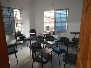 Furnished 3-bedroom House in Gollamari for rent