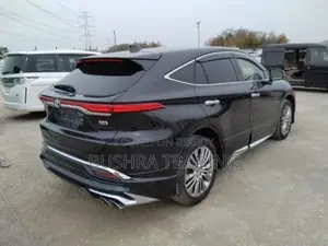 Toyota Harrier 2.5 Hybrid 4-Wheel Drive 2021 Black