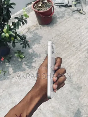 Apple iPhone 13 128 GB White