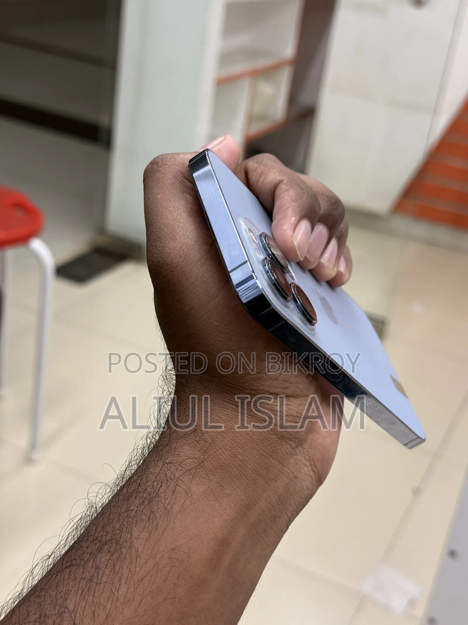 অ্যাপল আইফোন ১৩ প্রো ২৫৬ জিবি ব্লু