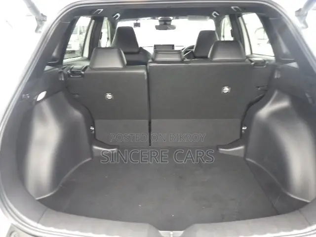 Toyota Corolla Cross 2021 Pearl