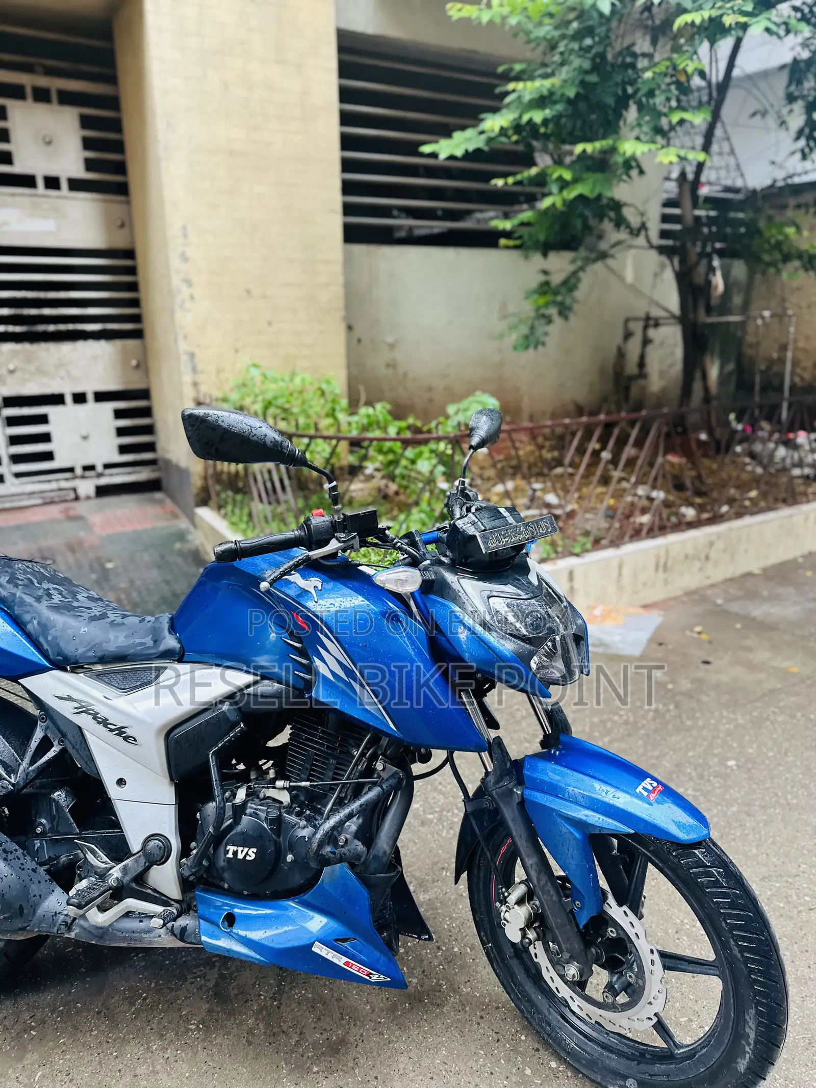 TVS Apache 160 4V 2021 Blue