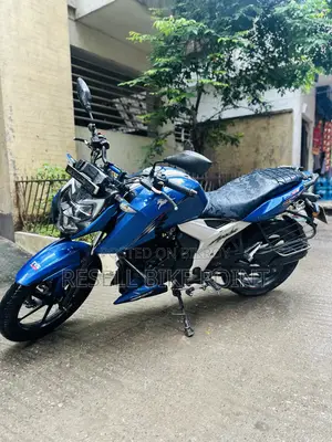 TVS Apache 160 4V 2021 Blue