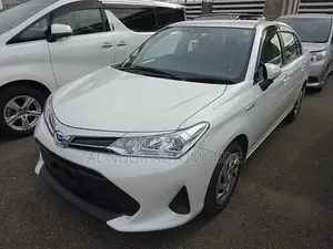Toyota Axio 2021 Pearl