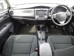 Toyota Axio 2021 Pearl