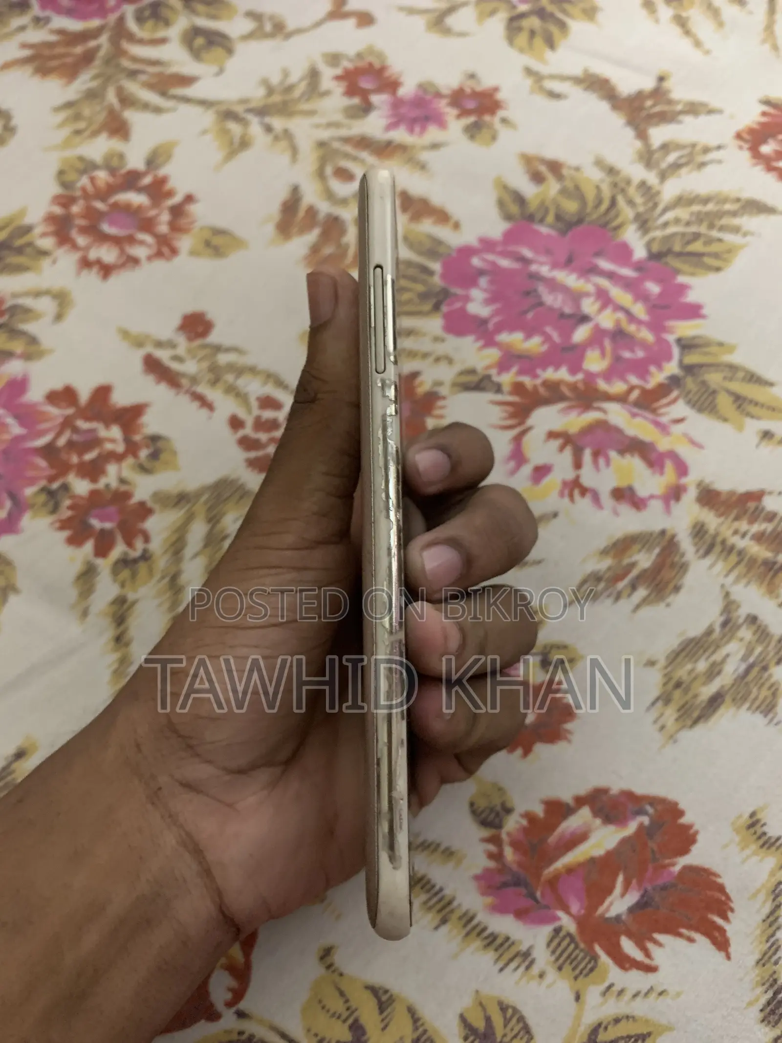 Samsung Galaxy J7 Nxt 16 GB Gold