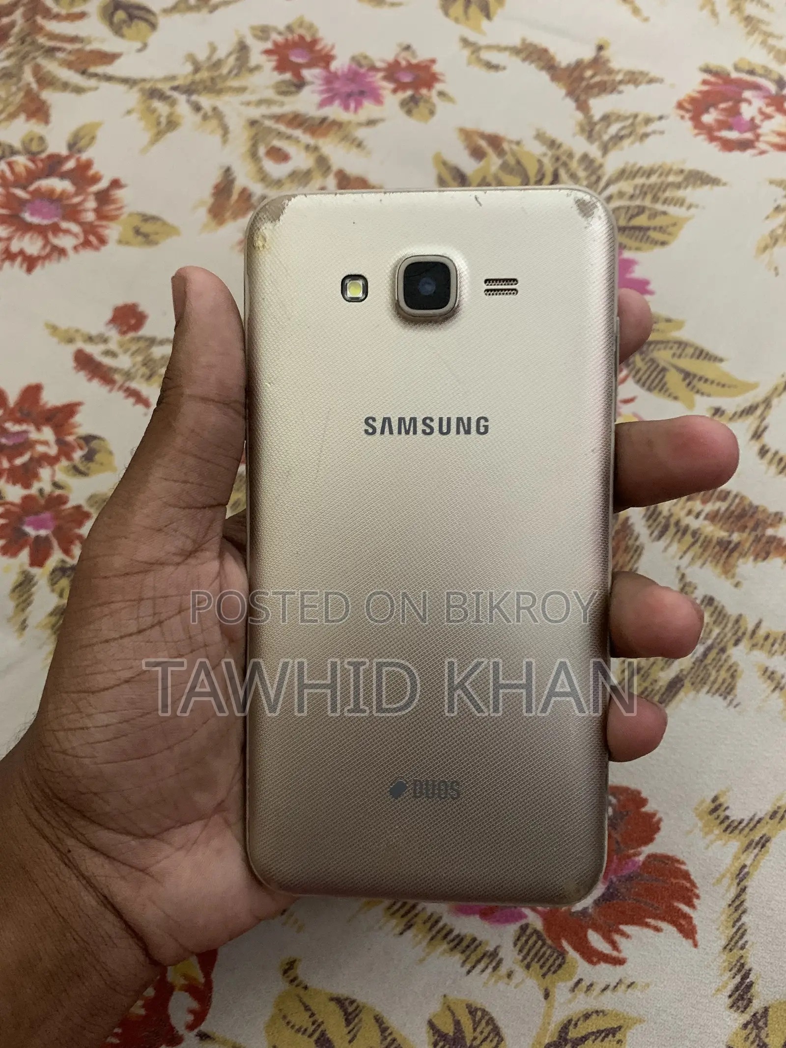 Samsung Galaxy J7 Nxt 16 GB Gold