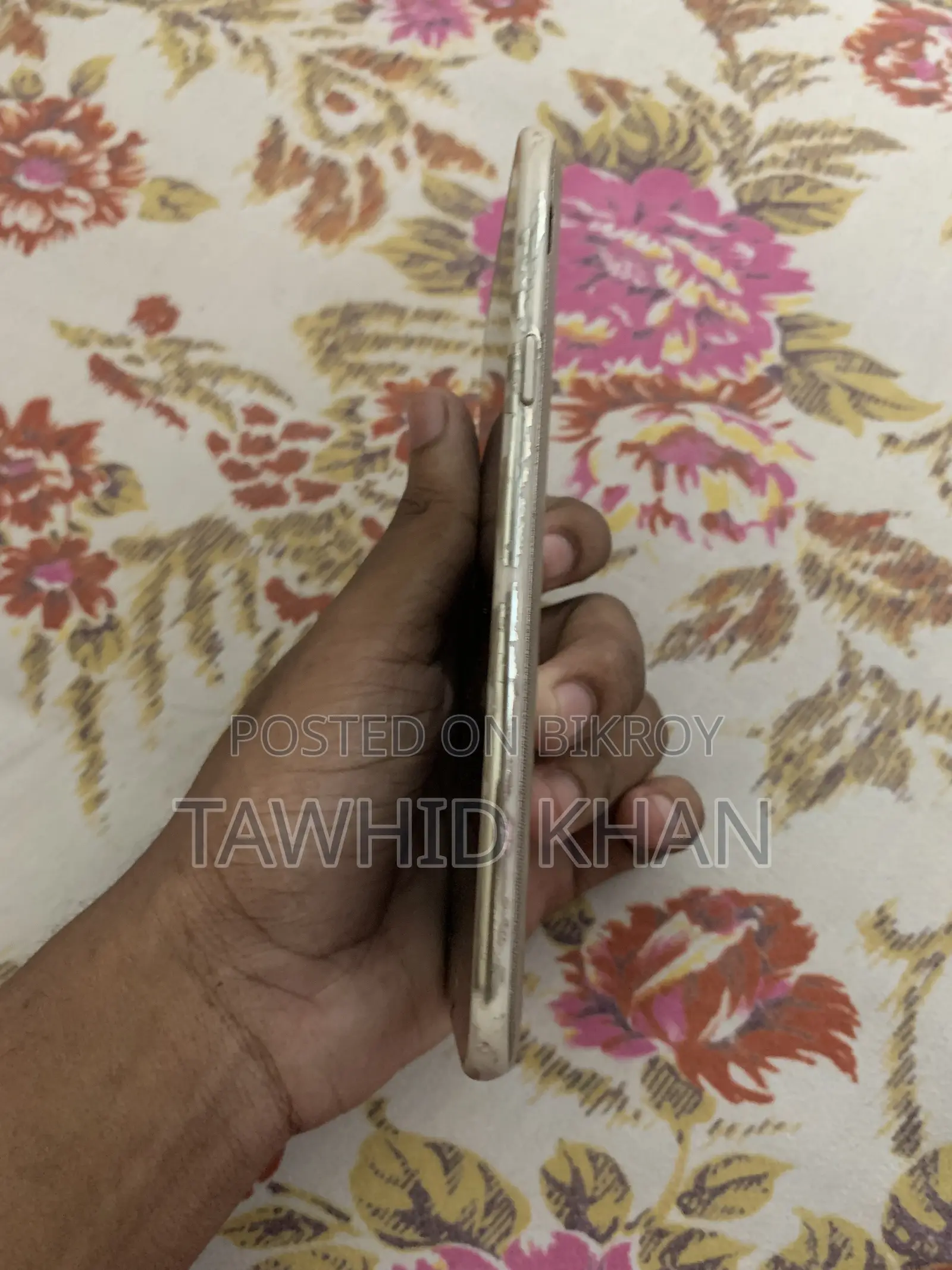 Samsung Galaxy J7 Nxt 16 GB Gold