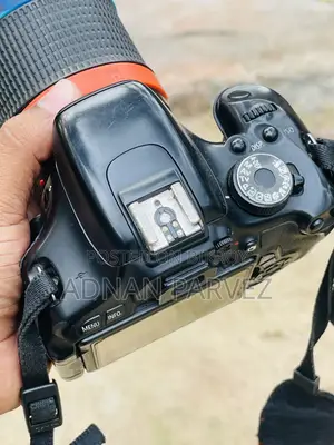 Canon 600d With Zoom Lens 75-300