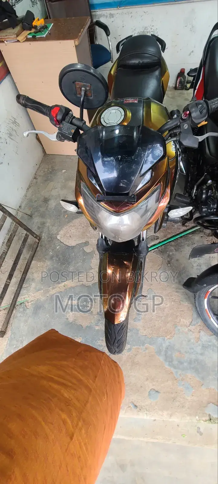 TVS Apache RTR 160 4V 2019 Red