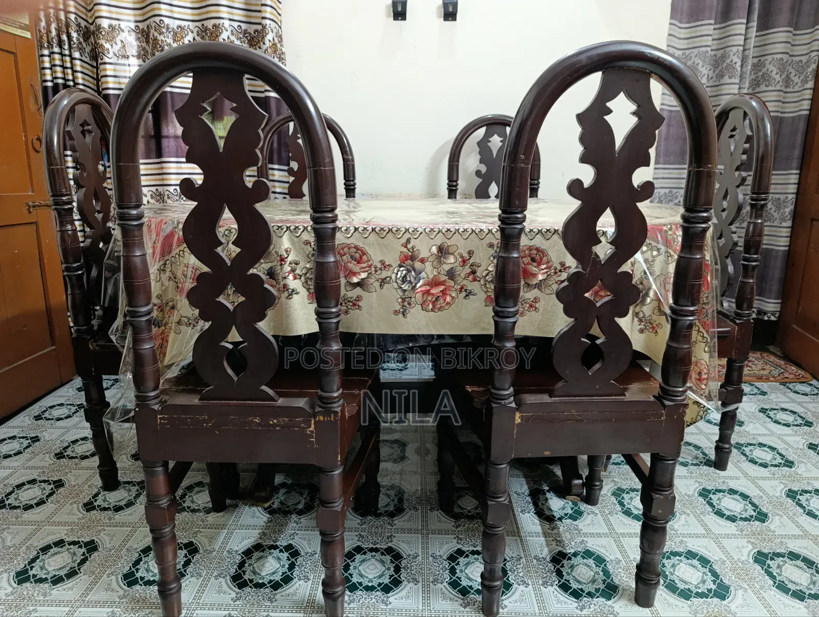 কাঁঠাল কাঠের ডাইনিং টেবিল