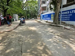 3-bedroom Apartment in Property Mediator, Basundhara for sale