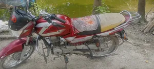 Bajaj CT 100 2018 Red