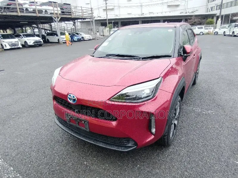 Toyota Yaris Cross 2021 Red