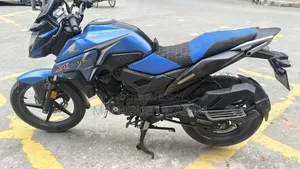 Honda X-Blade 160 2022 Blue
