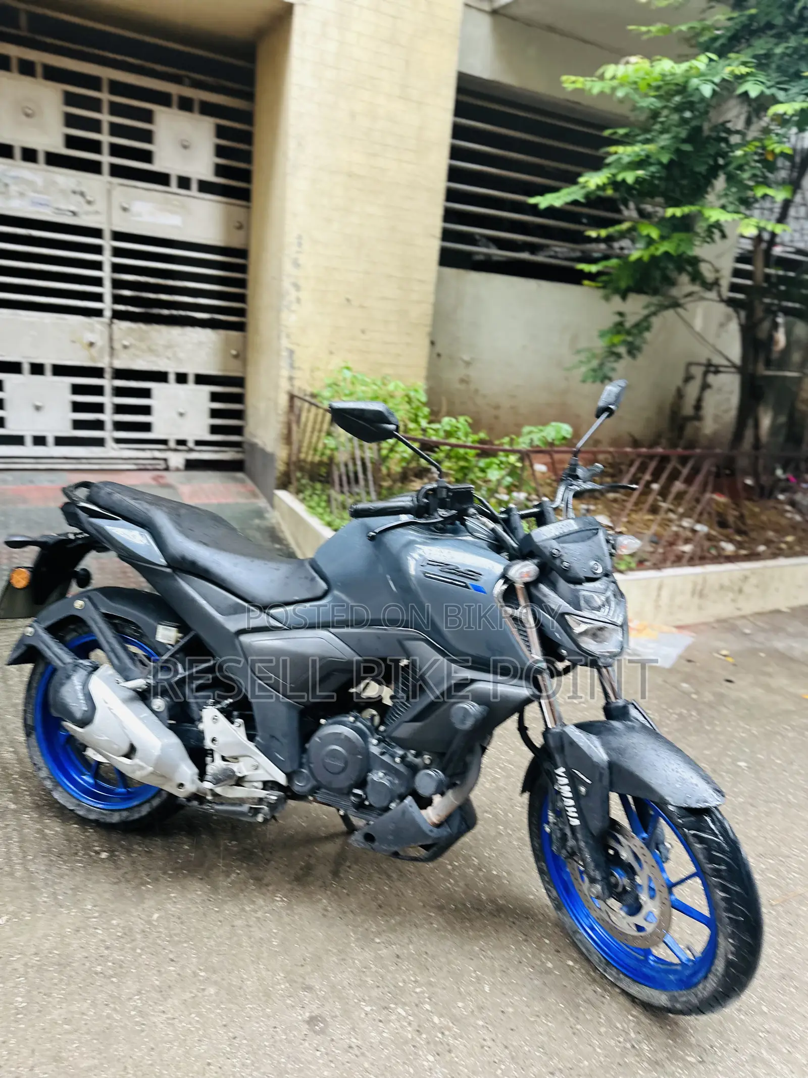 Yamaha 2022 Gray