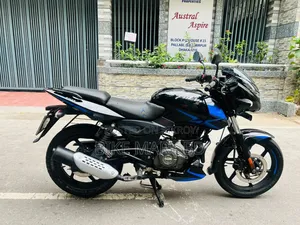 Bajaj Pulsar 150 2021 Blue
