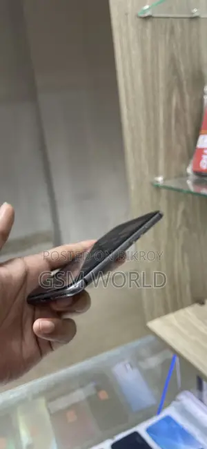 Apple iPhone 8 64 GB Black