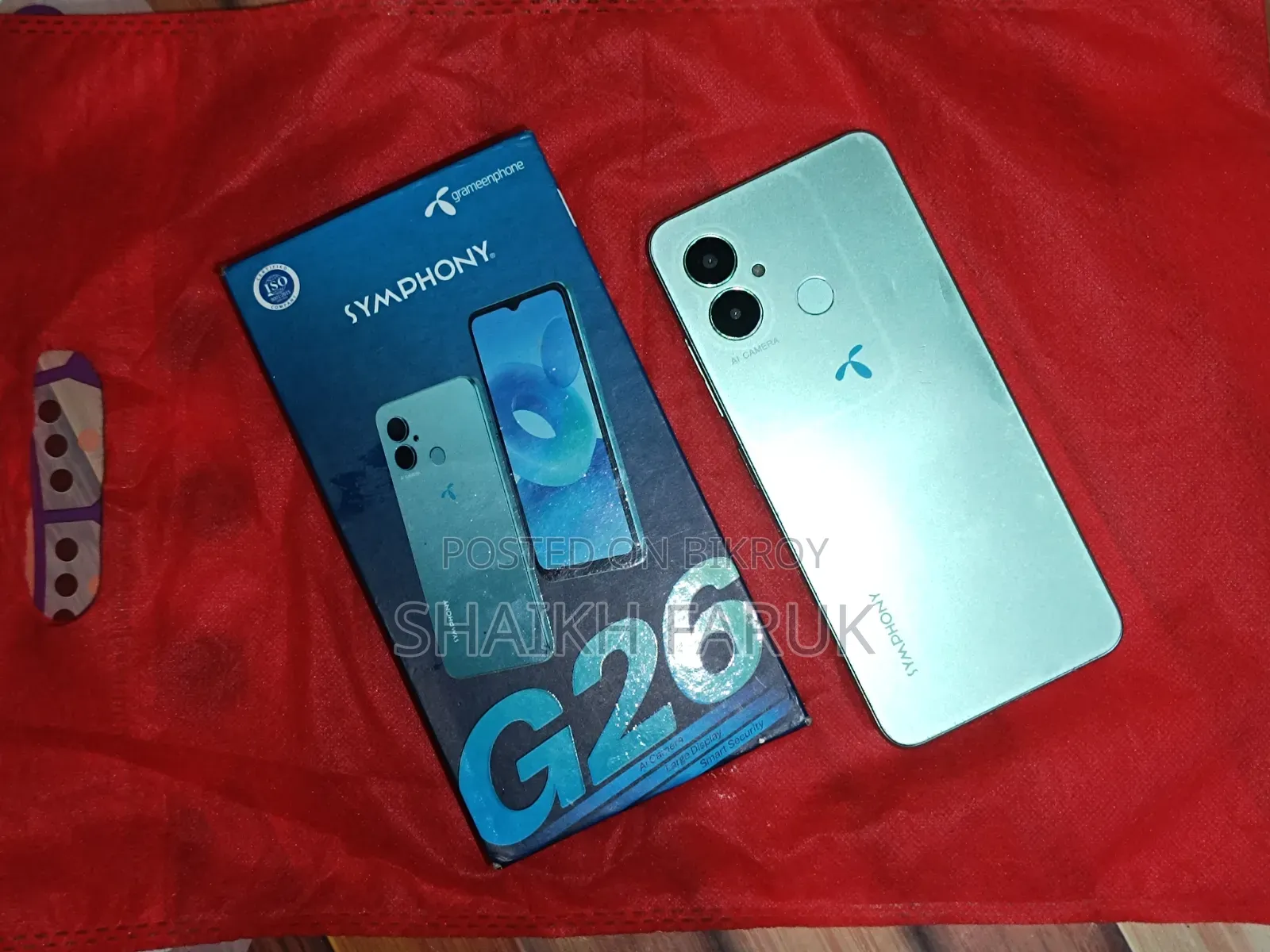 Symphony G26 32 GB Green