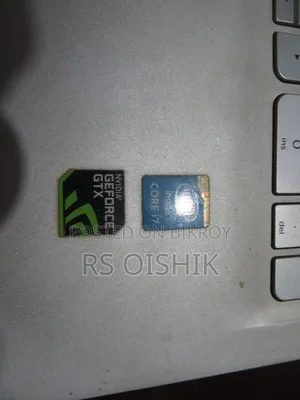Laptop HP 15 8GB Intel Core i7 HDD+SSD 512GB