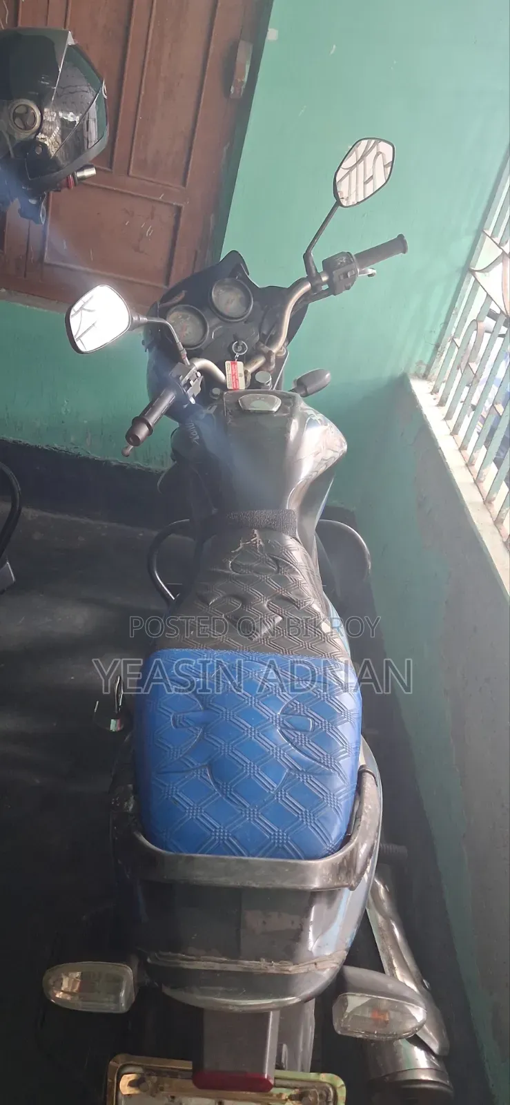 Bajaj Discover 100 2015 Black