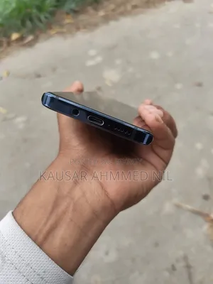 মটোরোলা এজ প্লাস ২৫৬ জিবি ব্লু