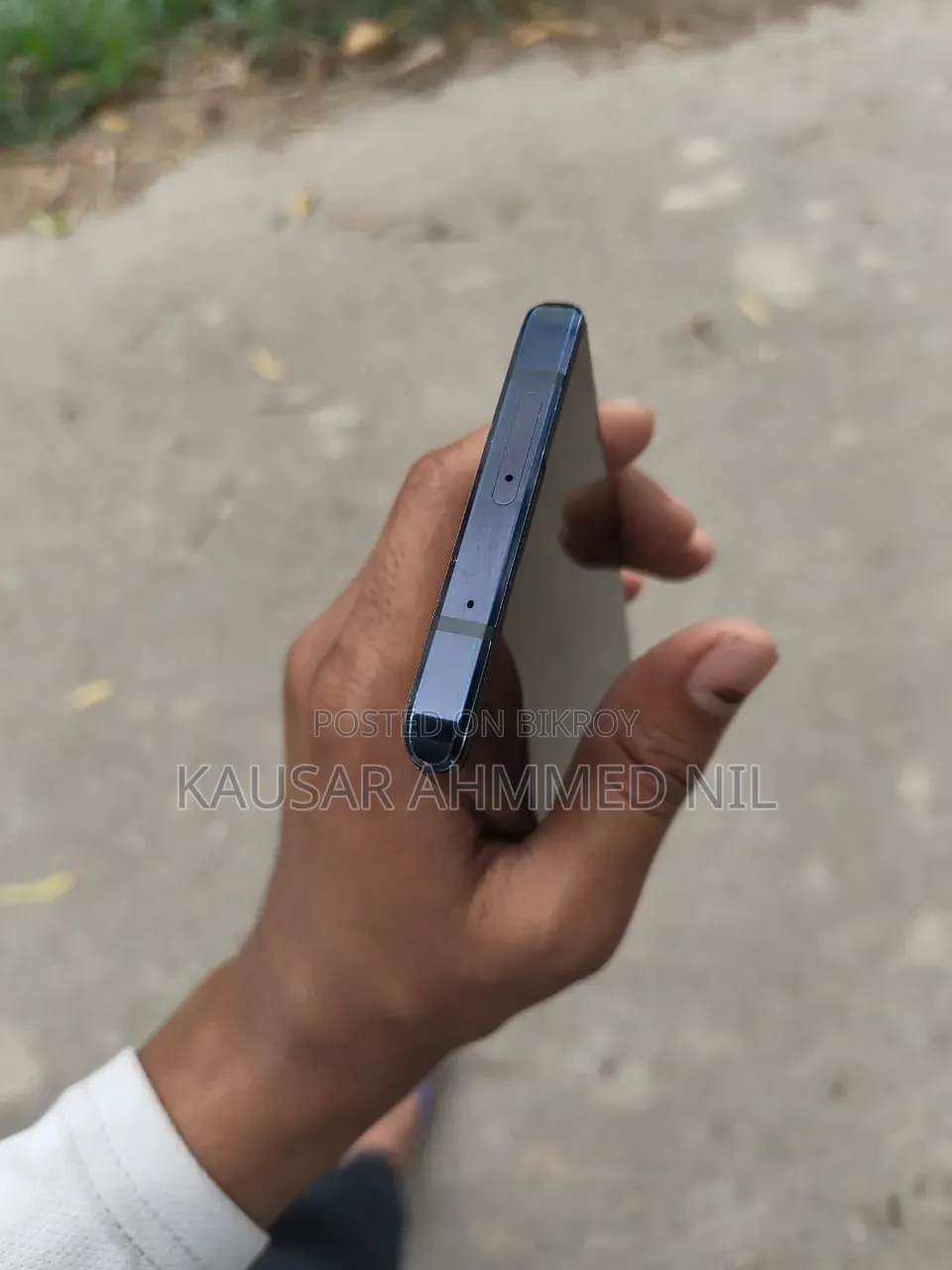 মটোরোলা এজ প্লাস ২৫৬ জিবি ব্লু