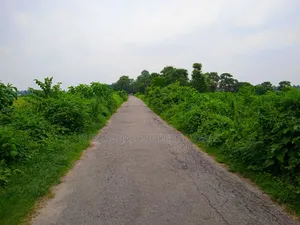 পূর্বাচল সংলগ্ন মেগা হাউজিং/আবাসন প্রকল্পের জন্য বিশাল জমি বিক্রয়