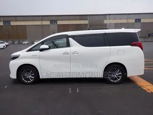 Toyota Alphard 2.5 Hybrid AWD 2020 Pearl
