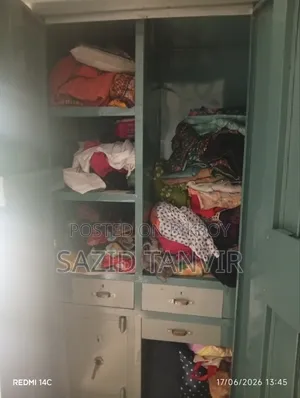 5-Shelf Almirah